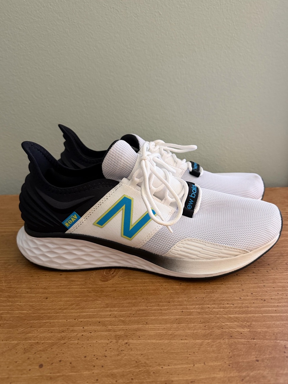 New Balance Men’s Size 11 White & Black Running Shoes with Blue Accent